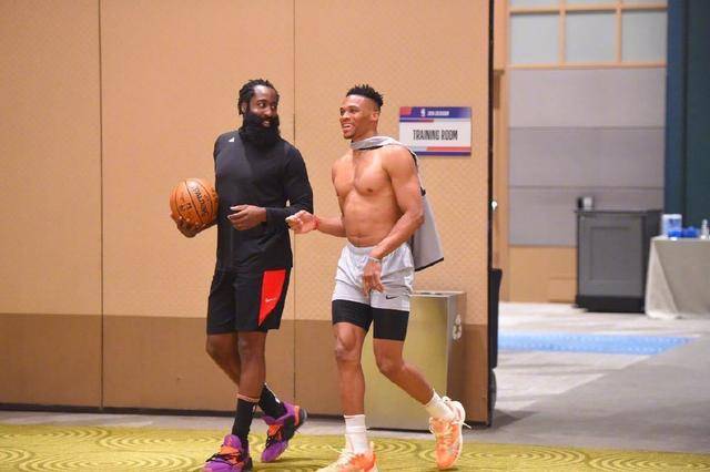 在短时间内 在短时间内