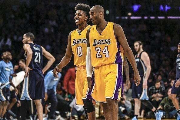 发式的压水 发式的压水