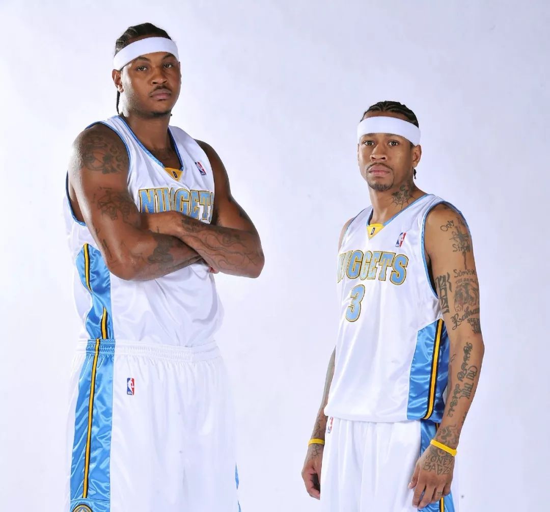 当灯光聚焦 当灯光聚焦